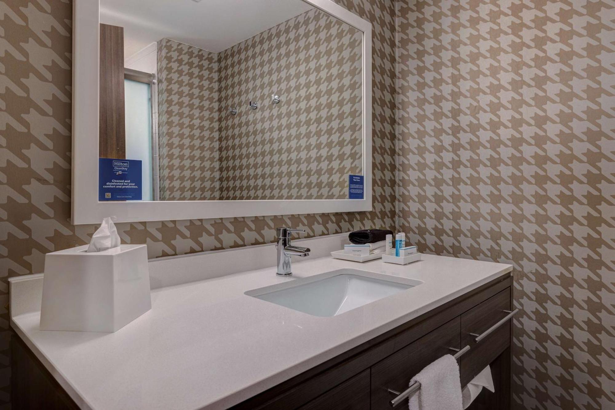 Home2 Suites By Hilton Dekalb Zewnętrze zdjęcie