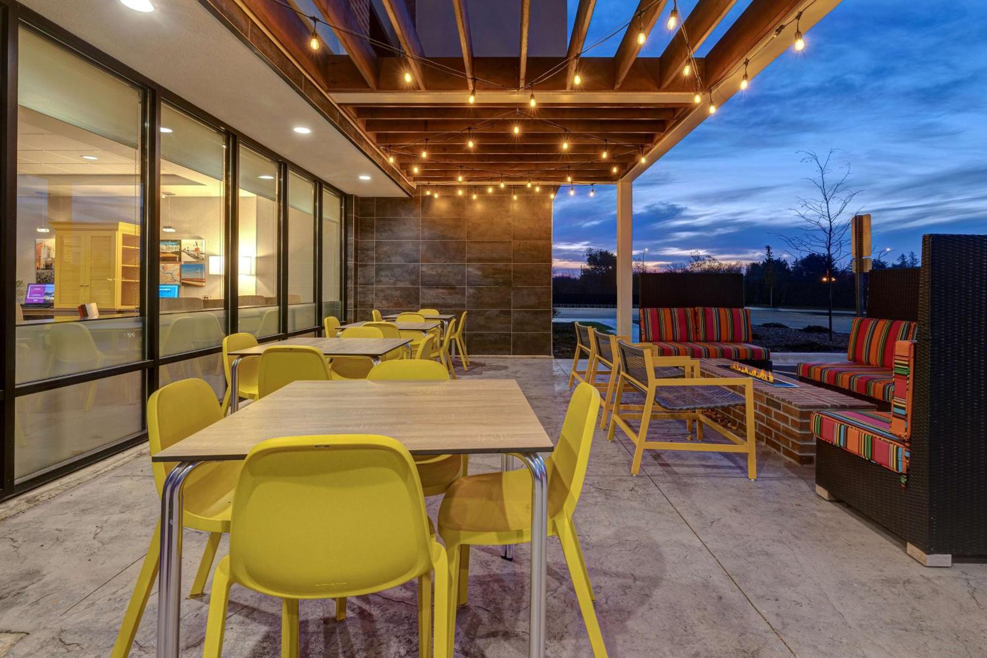 Home2 Suites By Hilton Dekalb Zewnętrze zdjęcie
